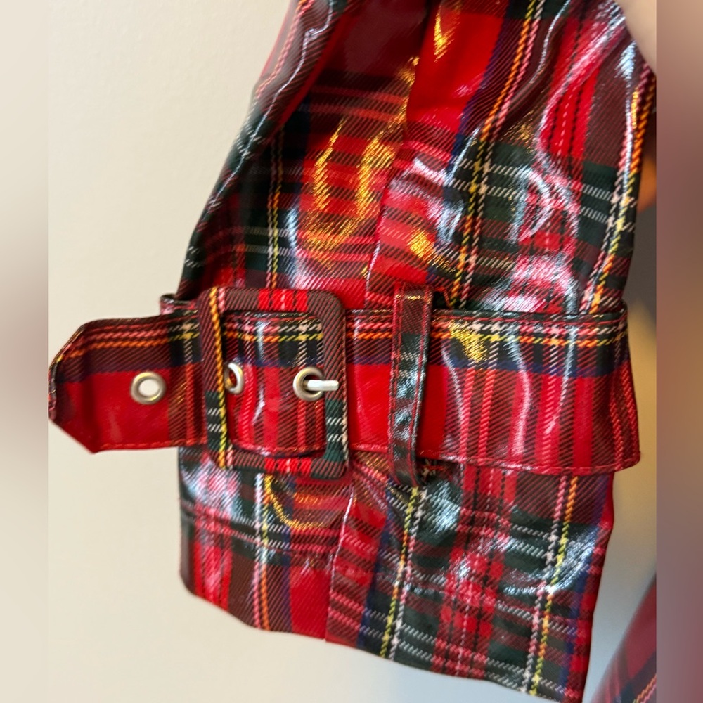 Plaid coated trench coat. - Picture 5 of 7